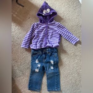 Truly scrumptious by Heidi Klum jeans and hoodie